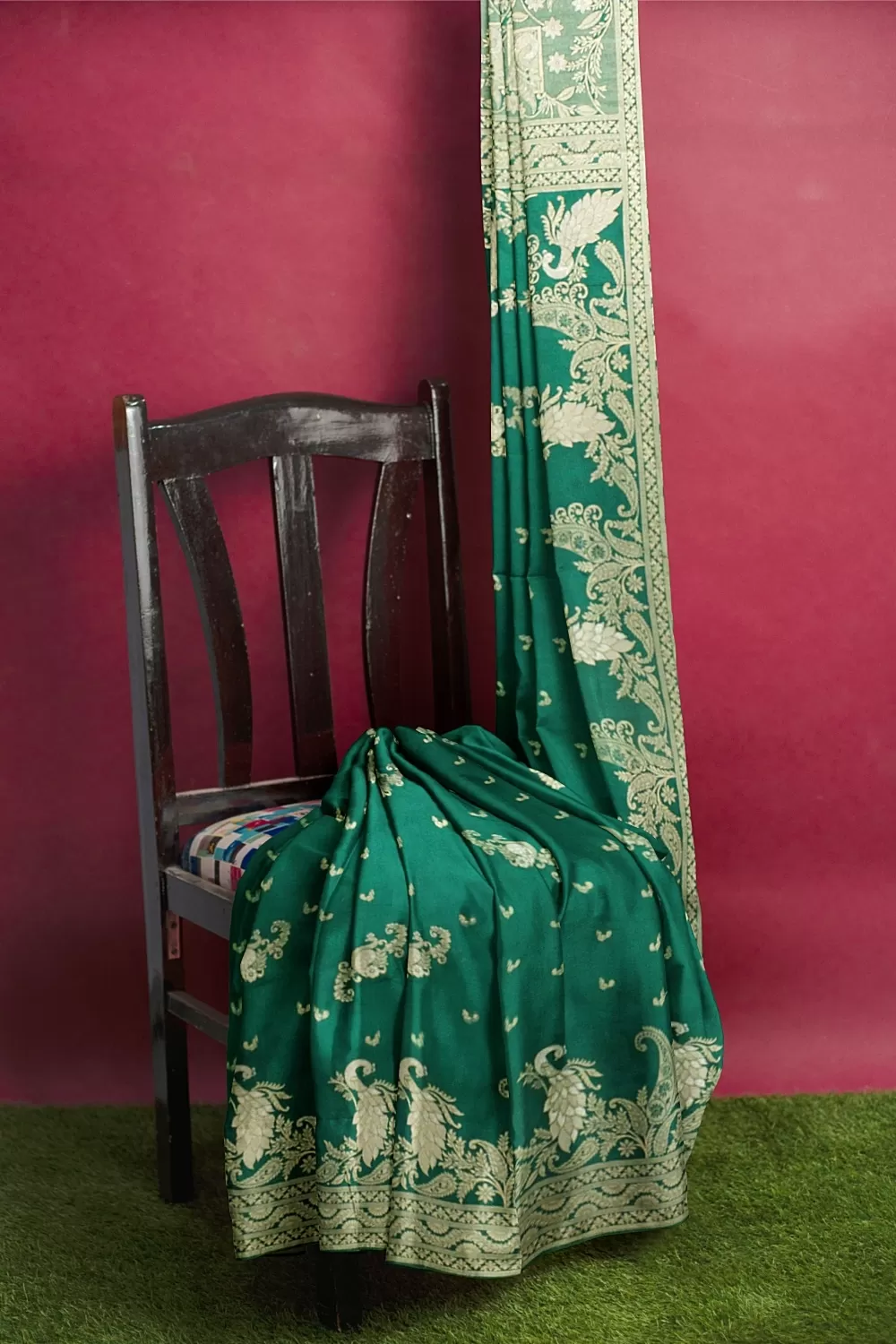 Green Colour Soft Silk Sarees