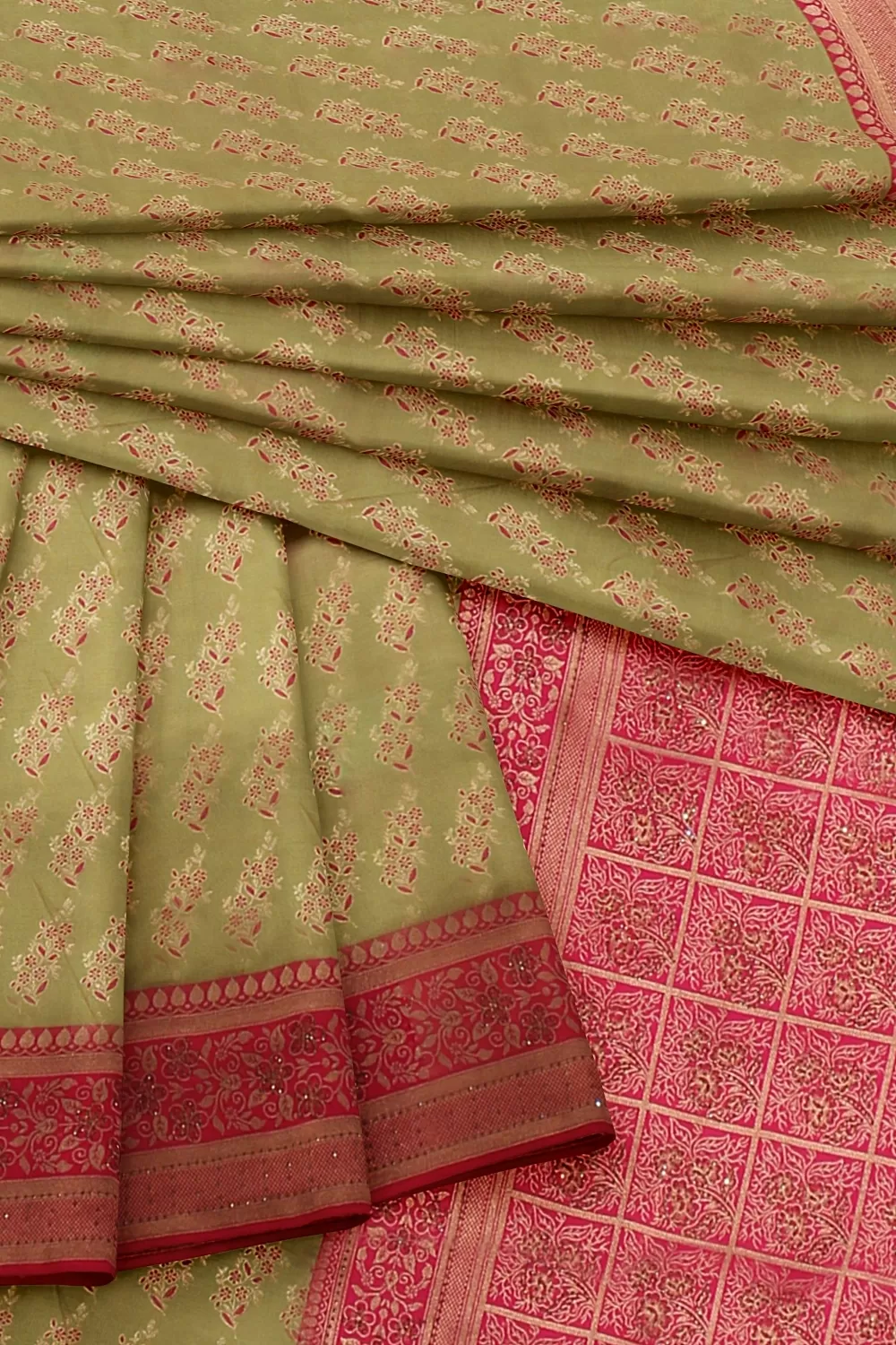 Mehndi Green Banarsi Silk Saree