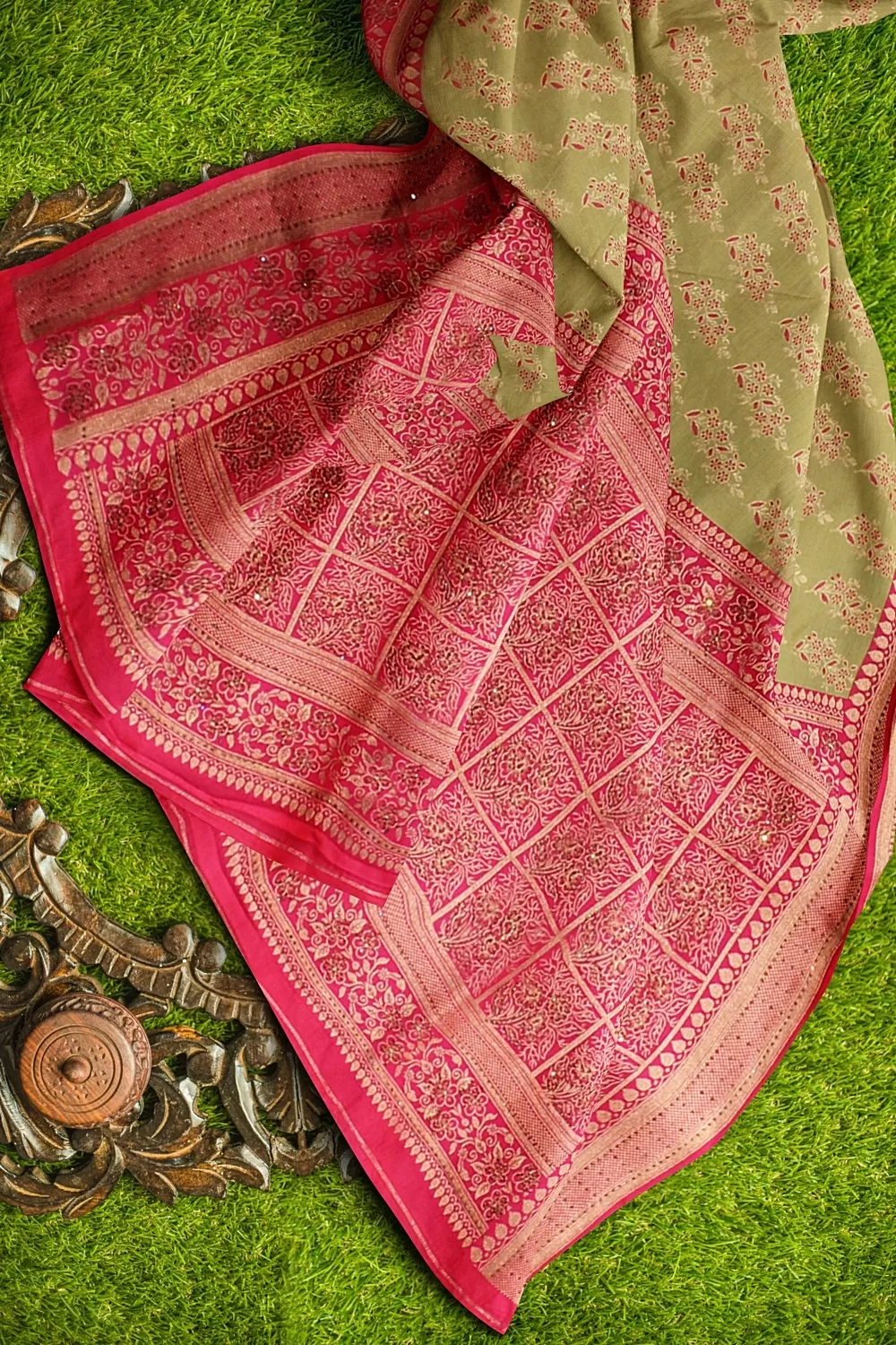 Mehndi Green Banarsi Silk Saree