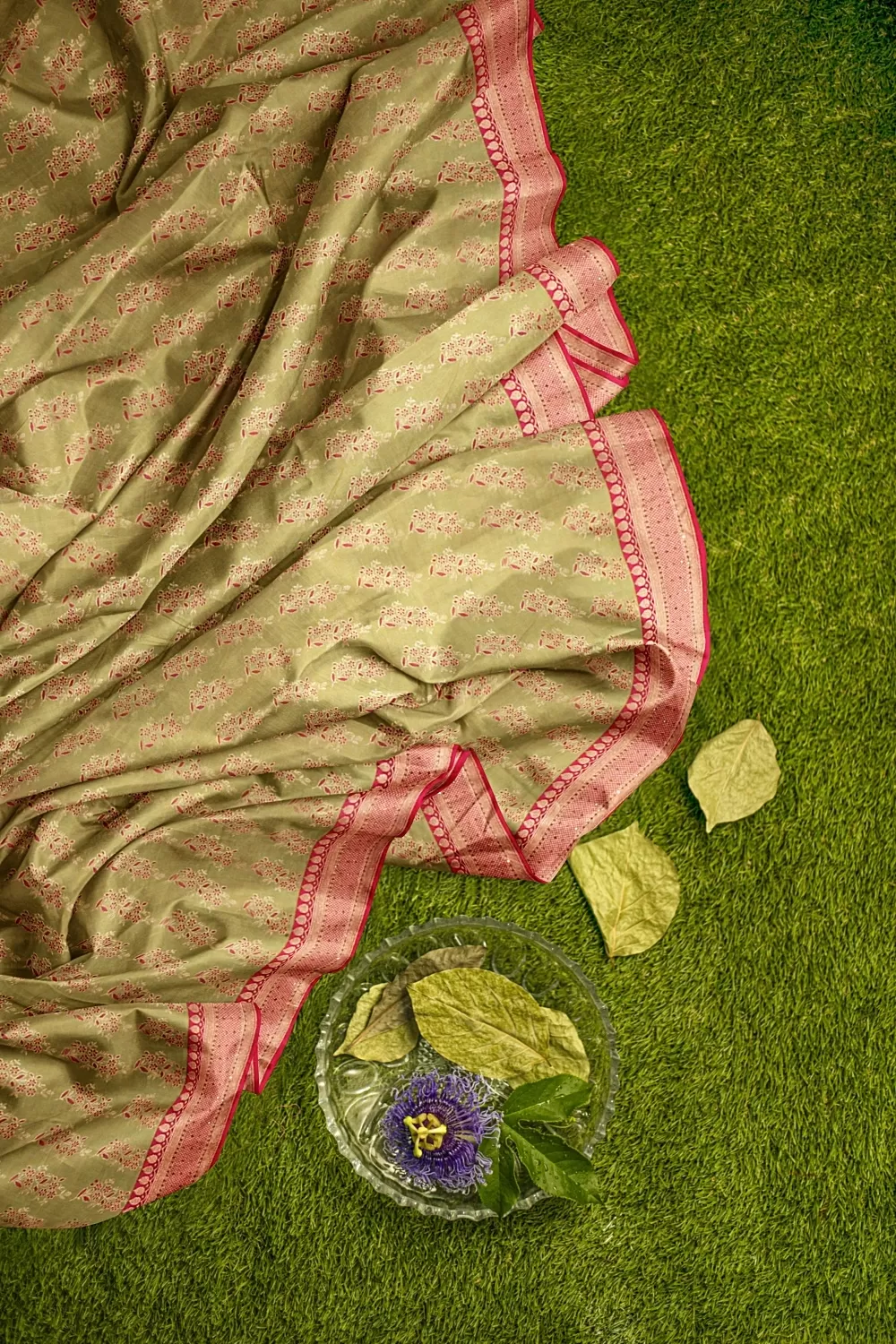 Mehndi Green Banarsi Silk Saree