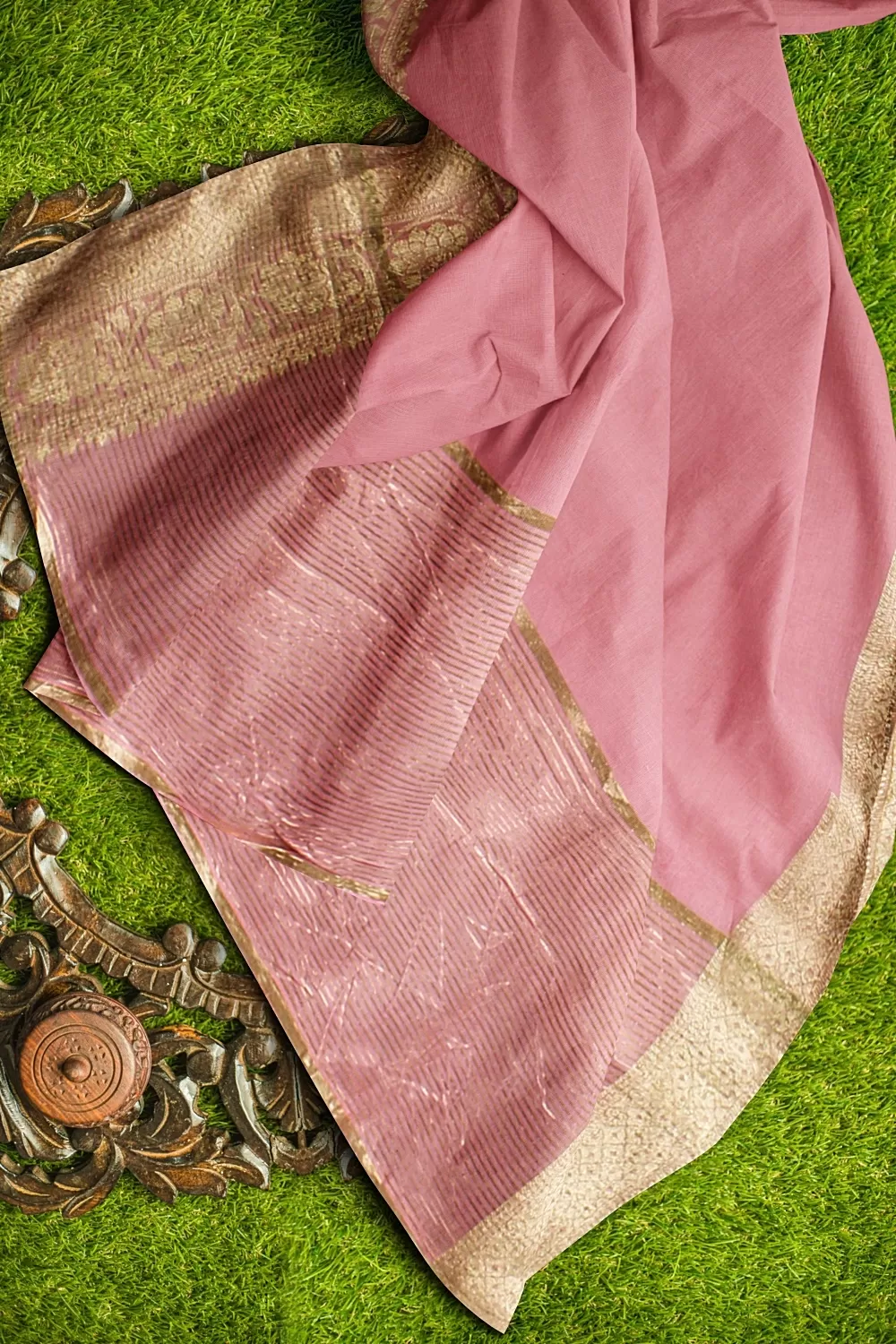 Pink Banarsi Dola Silk Saree With Heavy Blouse