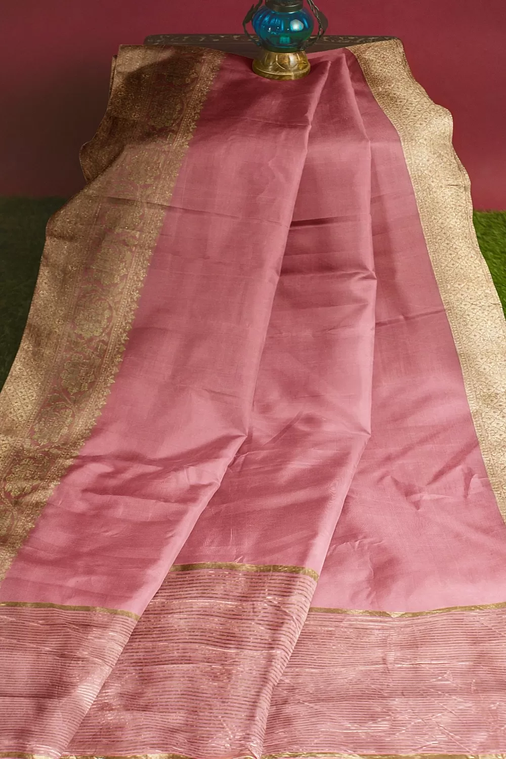 Pink Banarsi Dola Silk Saree With Heavy Blouse