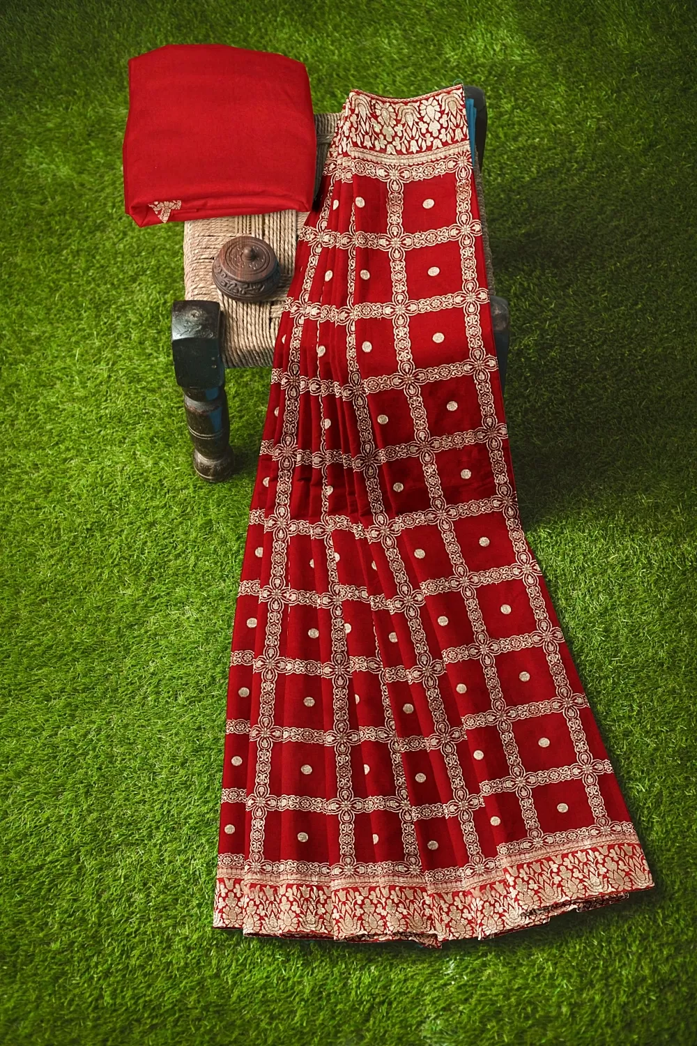 Red Banarsi Dola Silk Saree