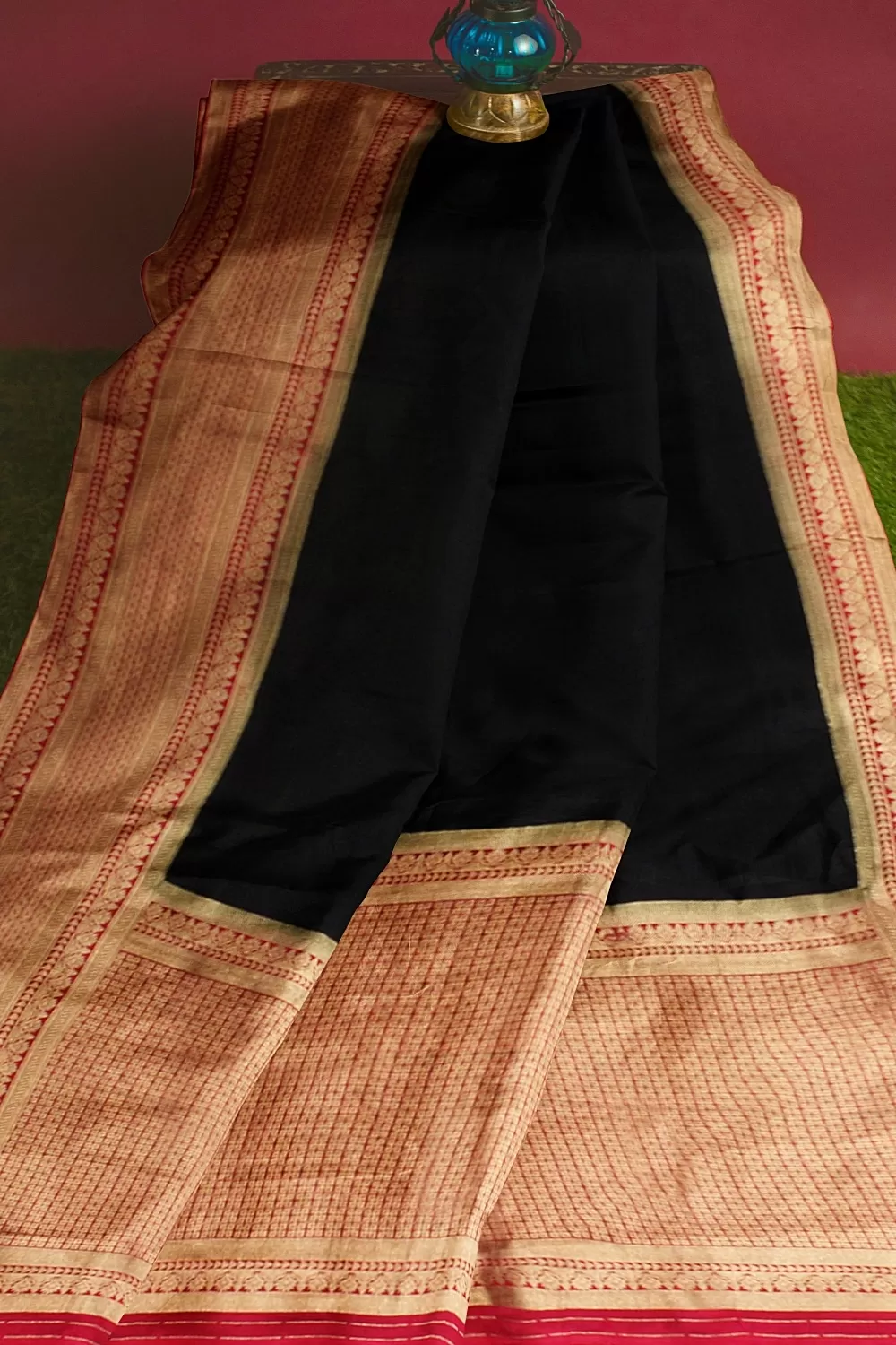 Black Jacquard Crape Saree