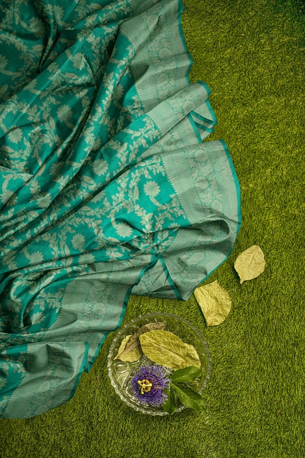 Green Colour Soft Silk Sarees