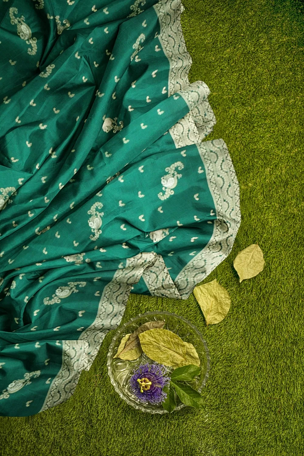 Green Colour Soft Silk Sarees