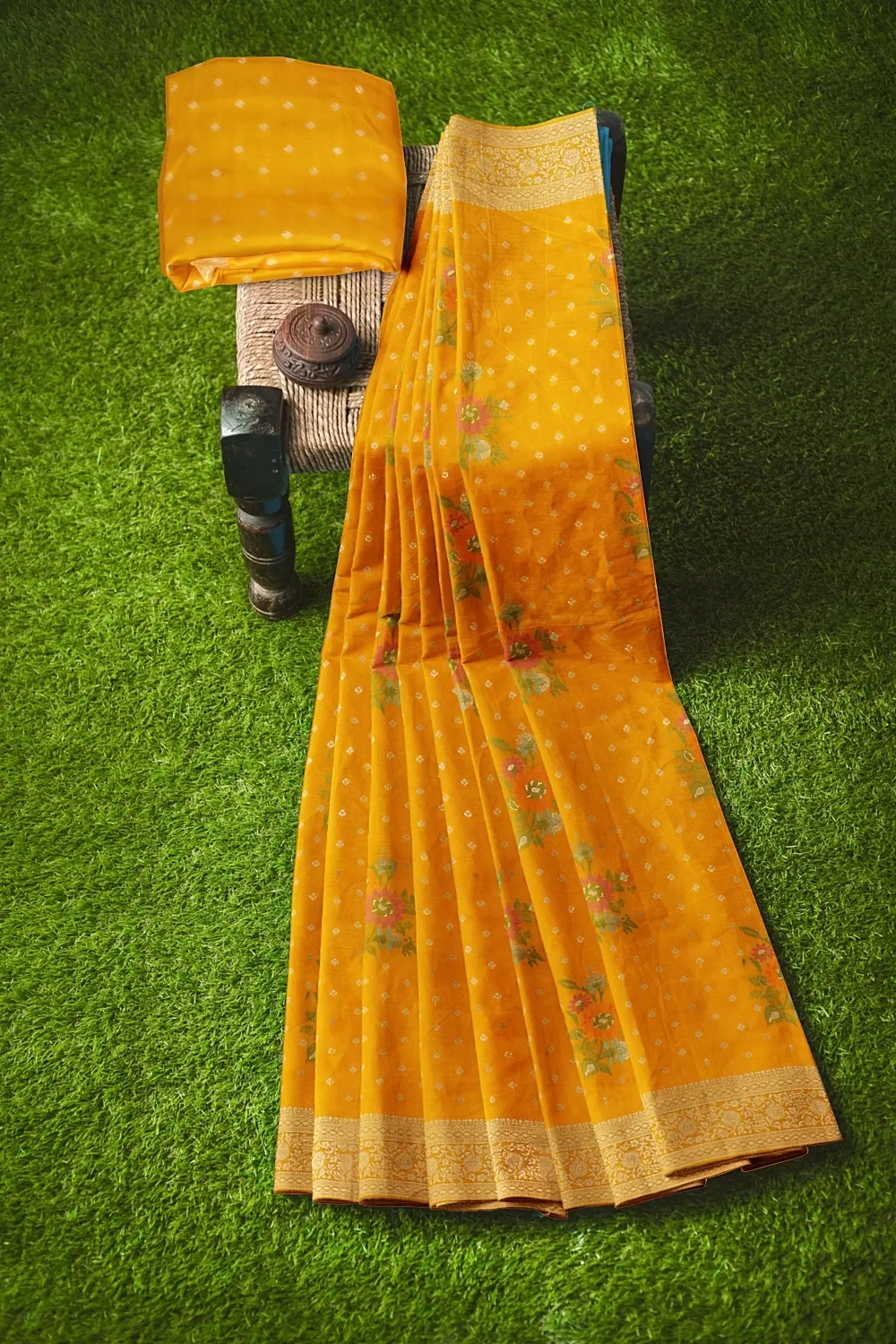 Yellow Colour Soft Silk Saree