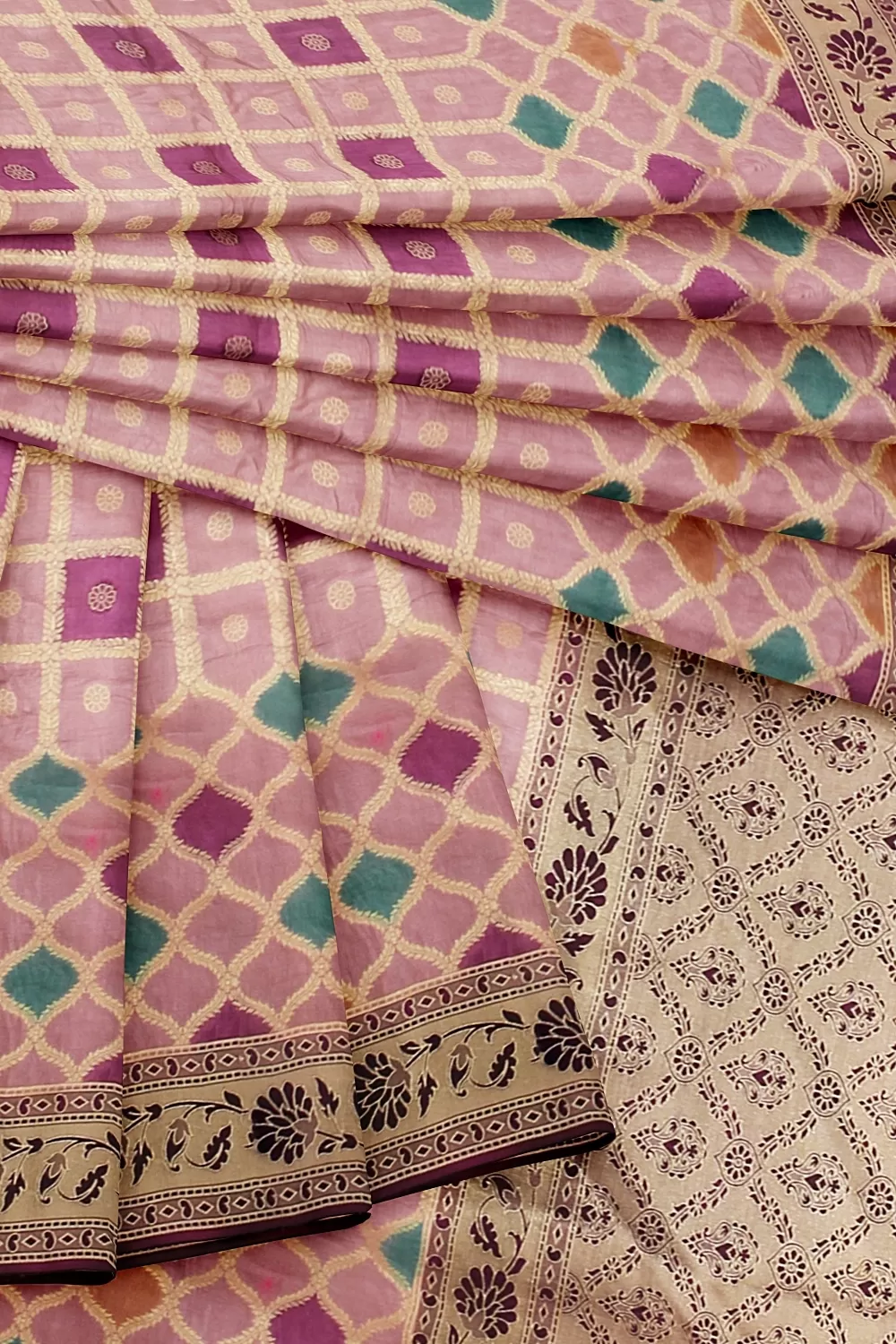 Onion Colour Silk Saree