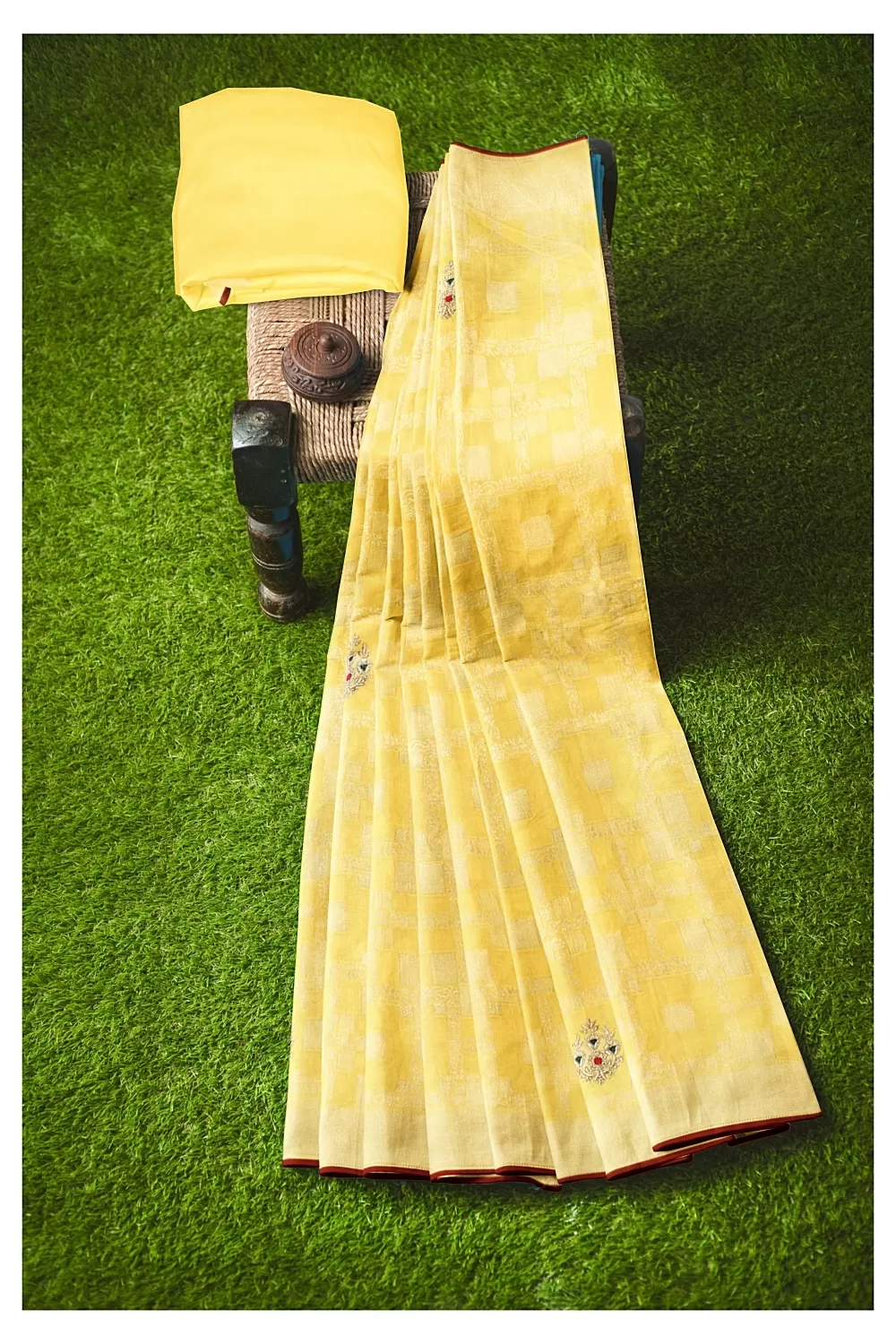 Yellow Colour Soft Silk Saree